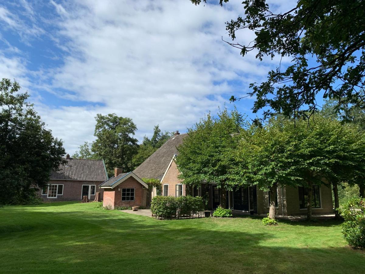 Landgoed Olterterp Lodges, kies een comfortabel huisje of appartement in bos met eigen entree, volledig ingerichte keuken en vele andere faciliteiten Buitenkant foto