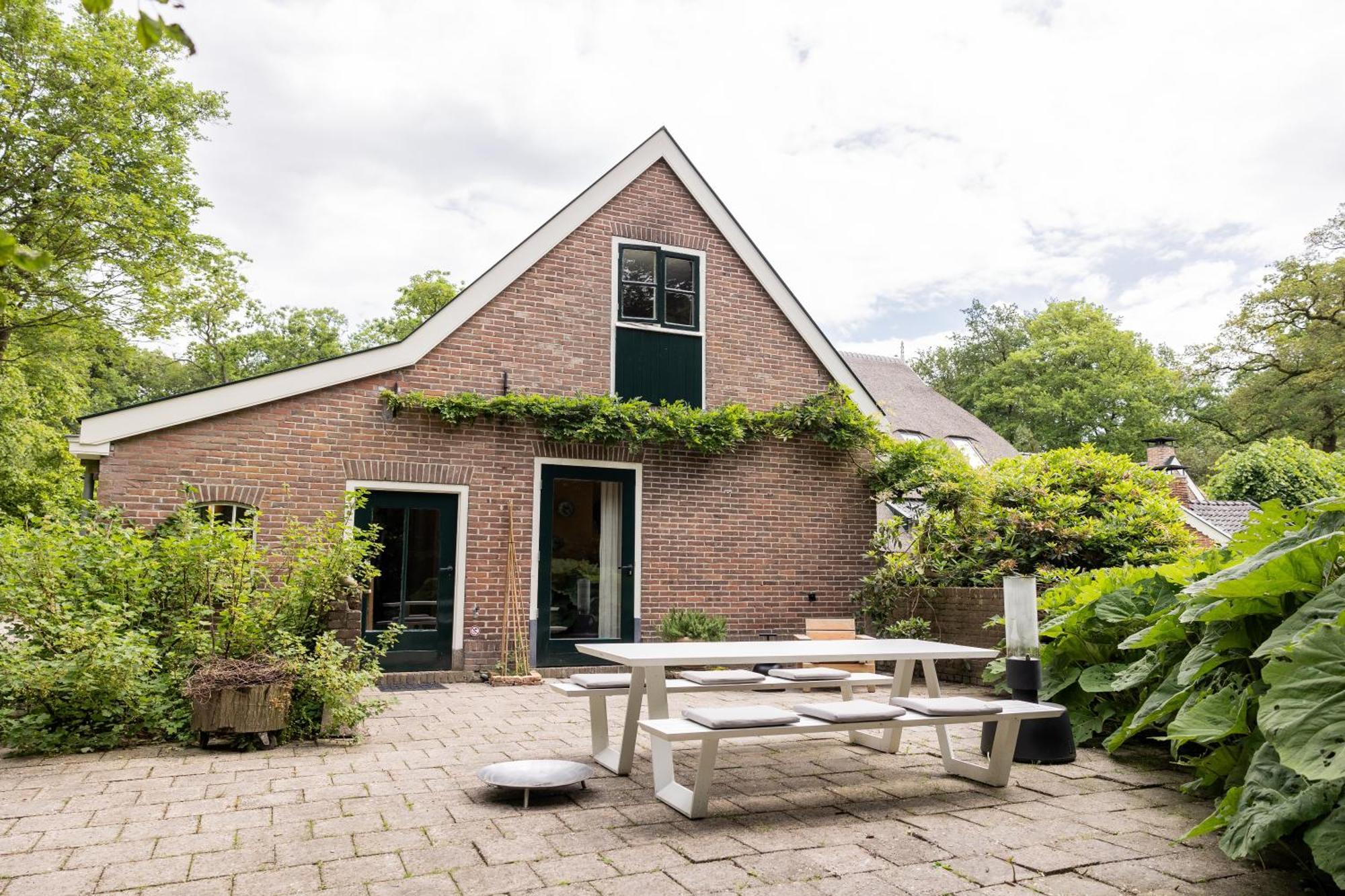 Landgoed Olterterp Lodges, kies een comfortabel huisje of appartement in bos met eigen entree, volledig ingerichte keuken en vele andere faciliteiten Buitenkant foto