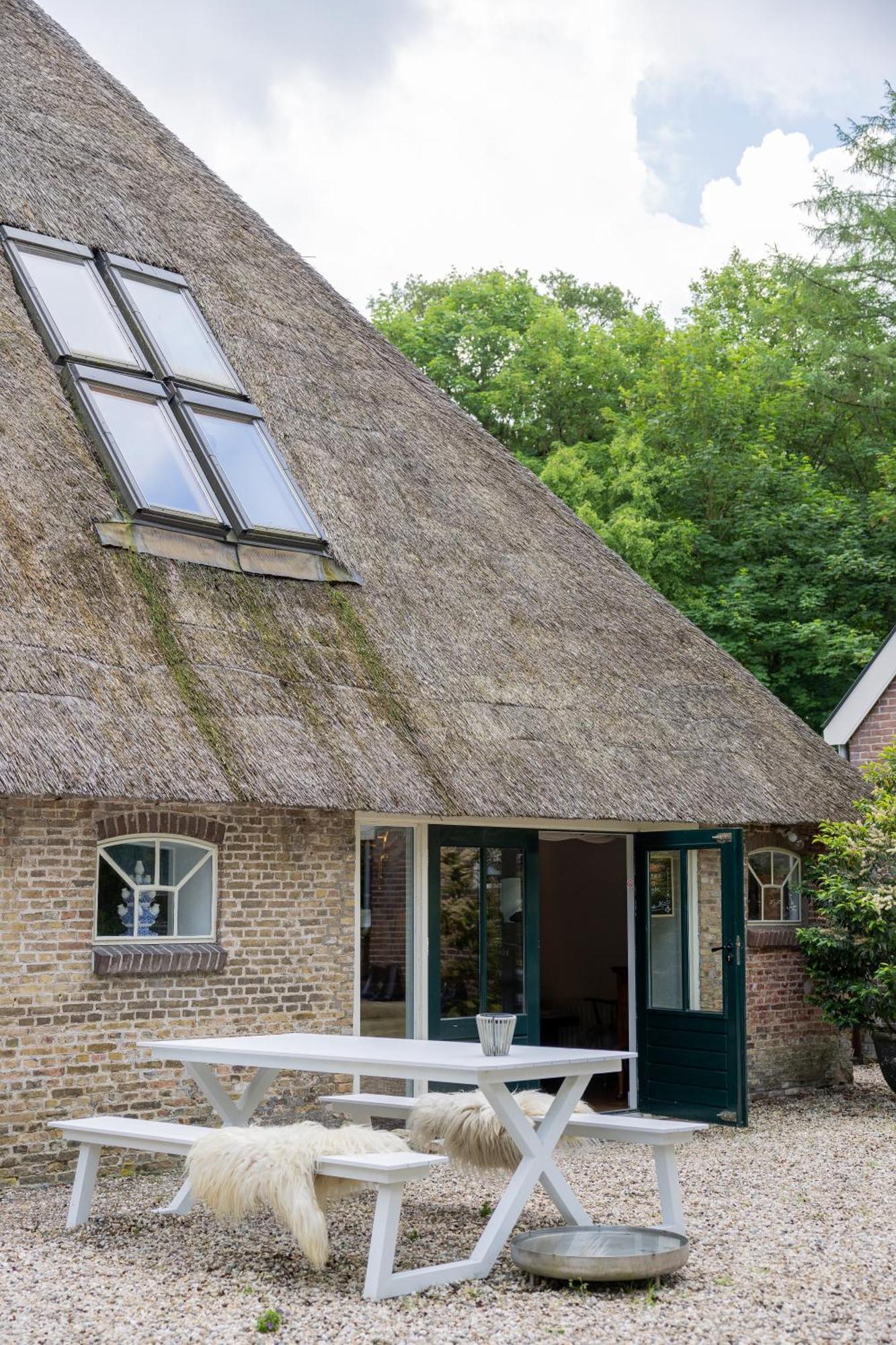 Landgoed Olterterp Lodges, kies een comfortabel huisje of appartement in bos met eigen entree, volledig ingerichte keuken en vele andere faciliteiten Buitenkant foto
